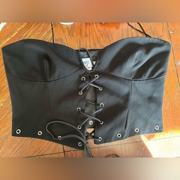 Princess Polly black lace up corset style crop top size 6 - Picture 13 of 15